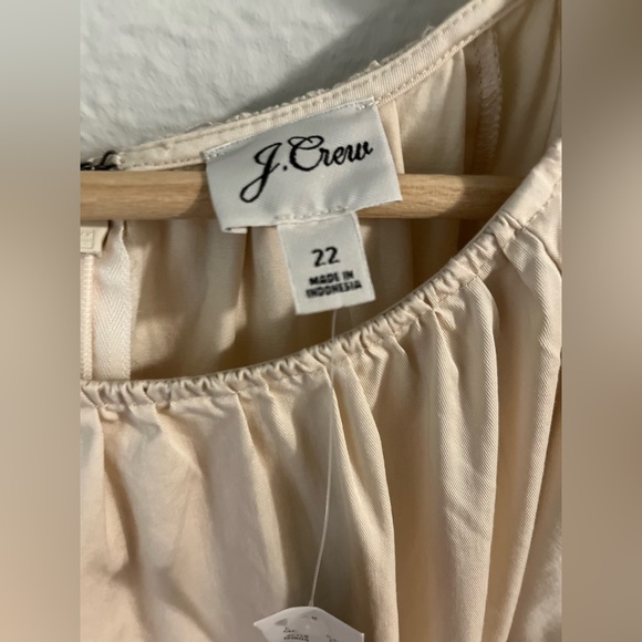 NWT J.Crew Puff-Sleeve Side-Cutout Mini Dress Lightweight Chino Size 22 Sold Out - Picture 9 of 13